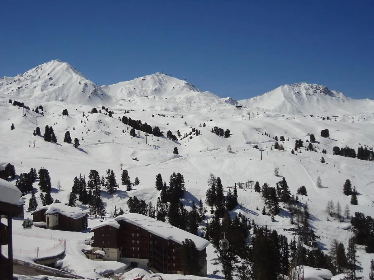 Apartment Belle Plagne 1 Appart 6 Pers Du Dimanche Au Dimanche Ski Au Pieds La Plagne France
