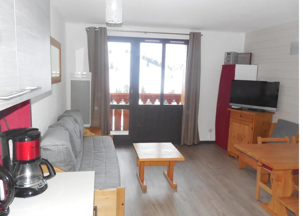 Belle Plagne 1 Appart 6 Pers Du Dimanche Au Dimanche Ski Au Pieds La Plagne Apartment